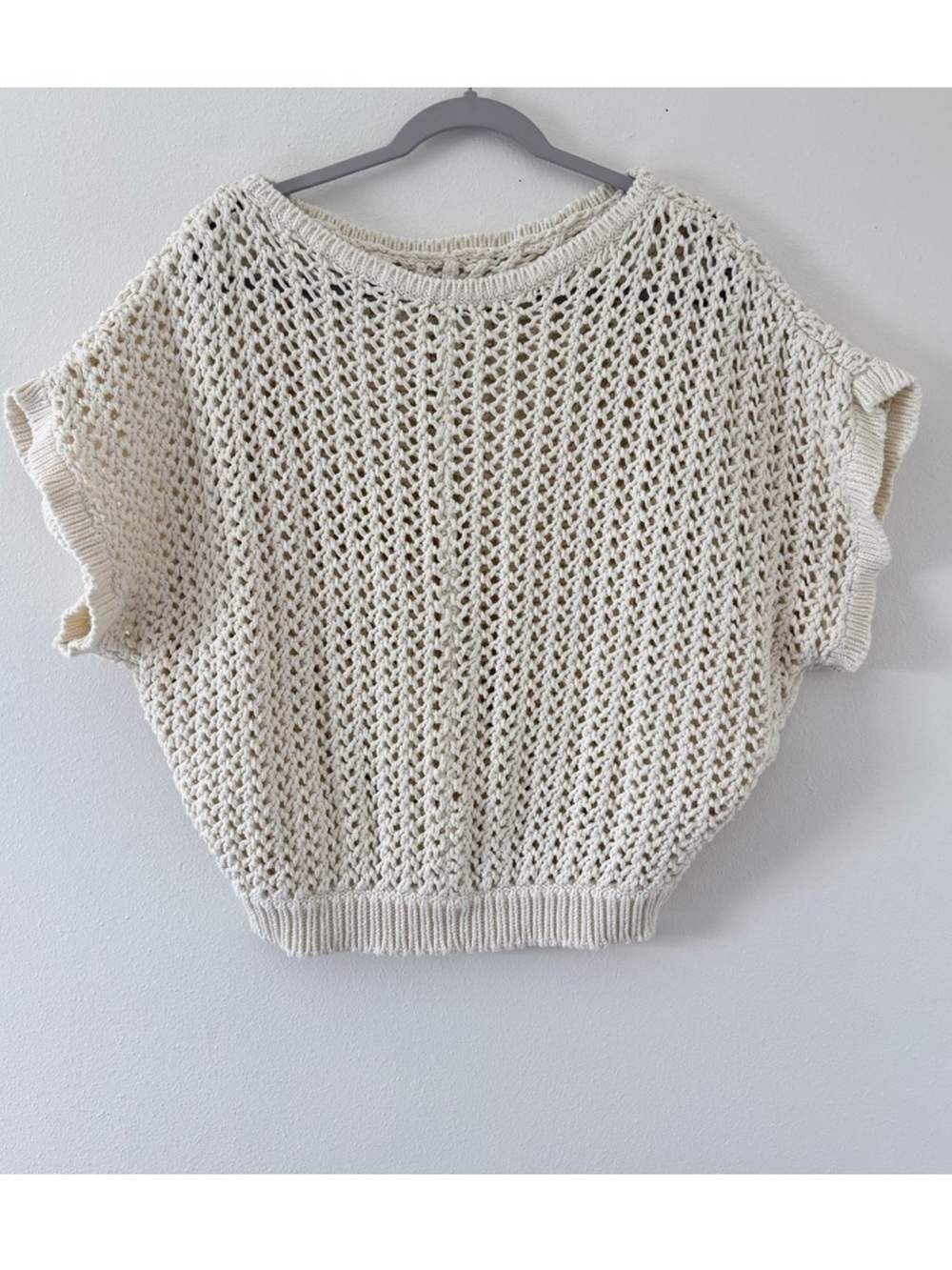 Free People Cream Crochet Knit Top, EUC, size S - Picture 5 of 13